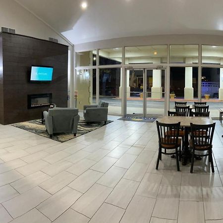 Days Inn By Wyndham Eastland Extérieur photo