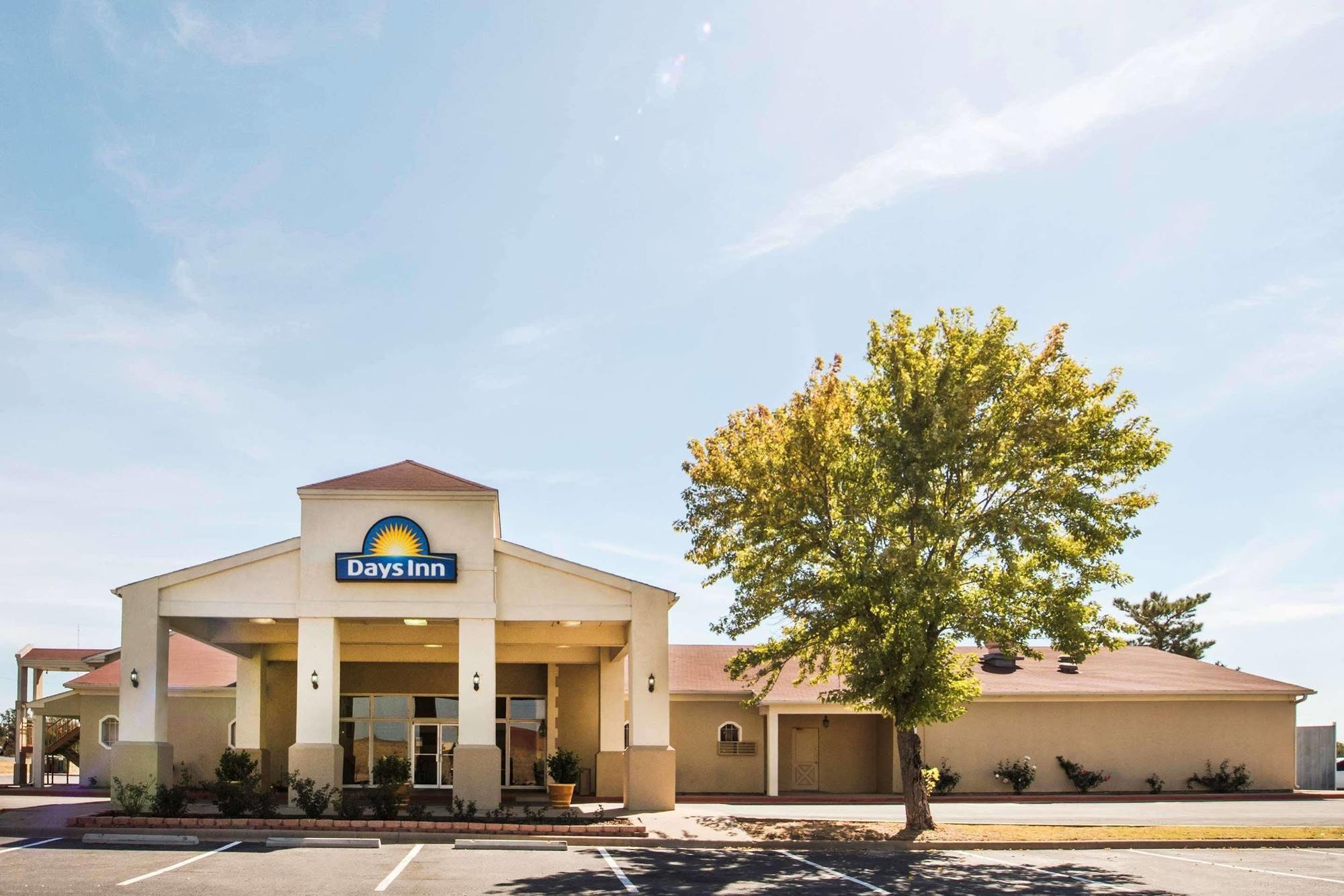 Days Inn By Wyndham Eastland Extérieur photo