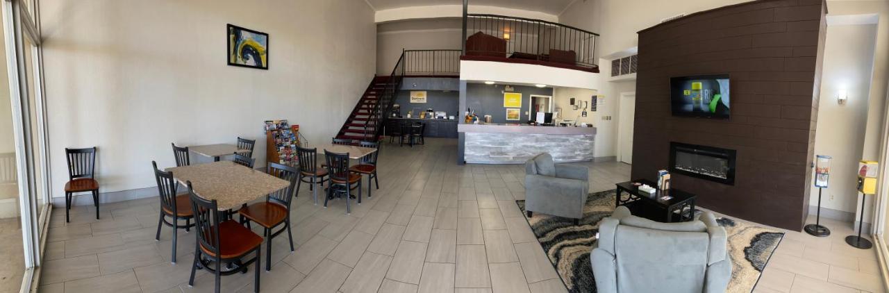 Days Inn By Wyndham Eastland Extérieur photo