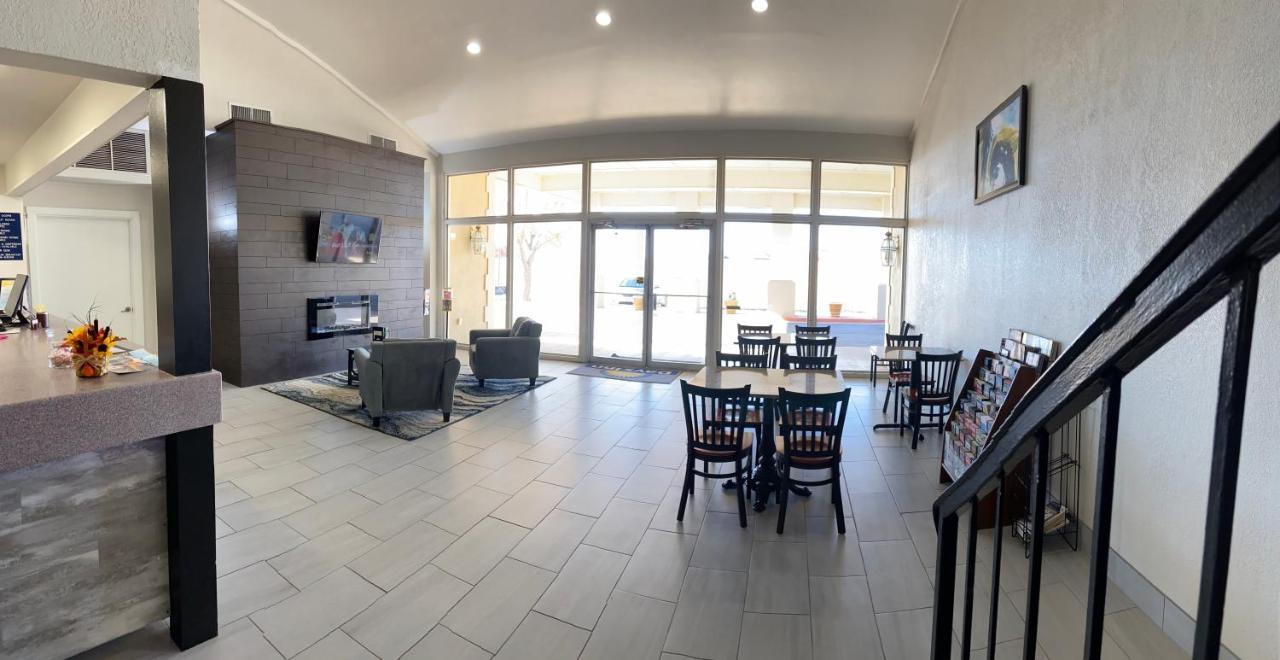 Days Inn By Wyndham Eastland Extérieur photo