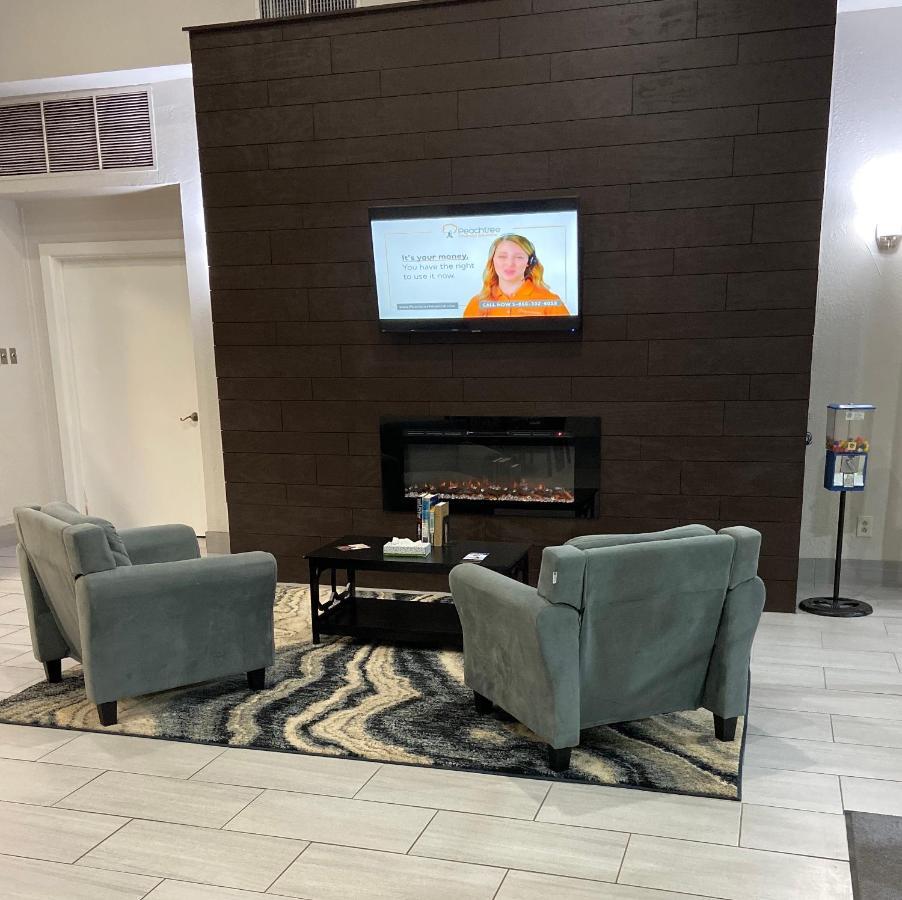 Days Inn By Wyndham Eastland Extérieur photo